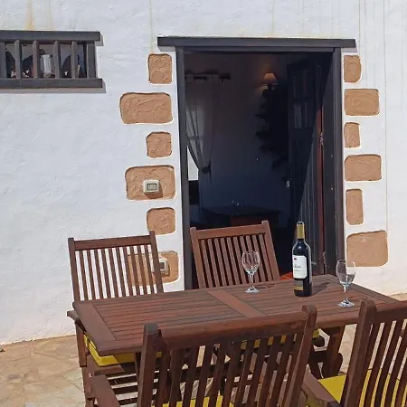 Casa La Molina B * Triquivijate